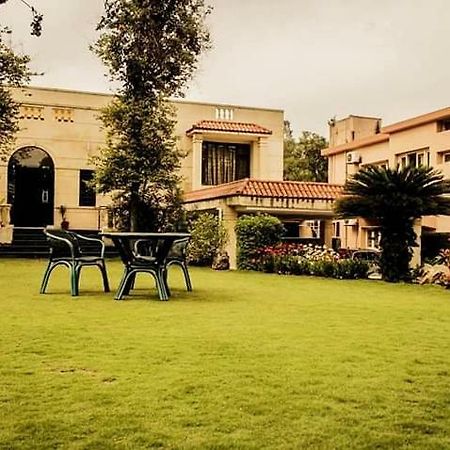 Bed And Breakfast Magnolia Ισλαμαμπάντ Εξωτερικό φωτογραφία
